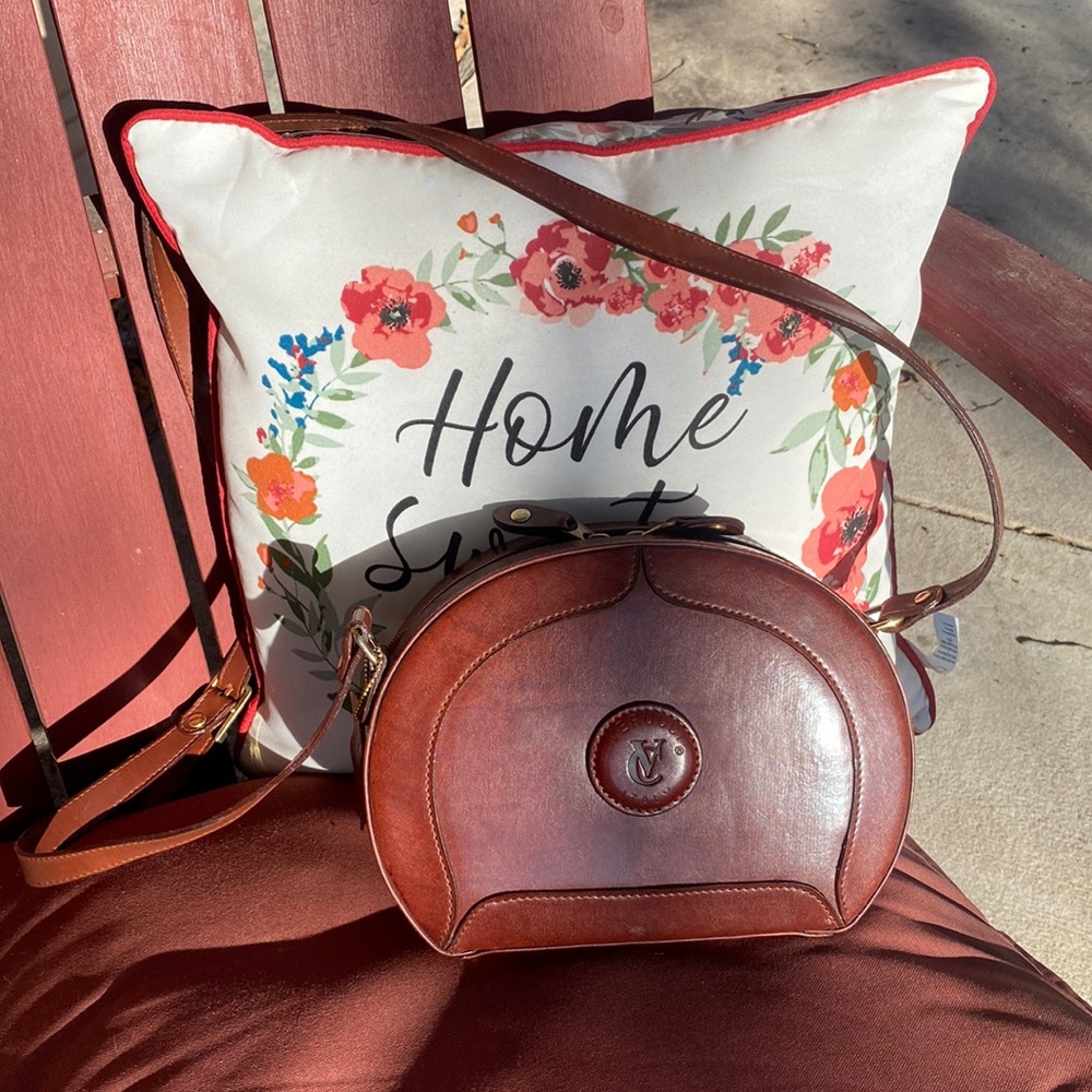 VERUCCI ITALY Genuine Leather Crossbody